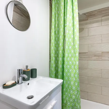 Apartment Stunning Apartment In Amblainville