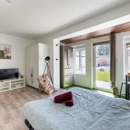 Stunning Apartment In Amblainville Amblainville